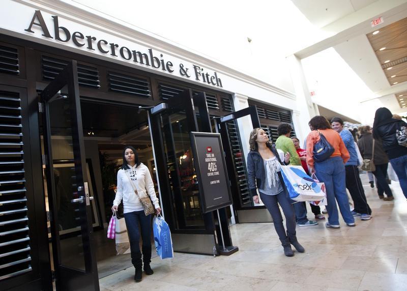 Customers leave an Abercrombie & Fitch store at South Park mall in Charlotte, North Carolina November 25, 2011. u00e2u20acu201d Reuters pic