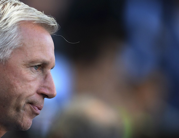Newcastle Unitedu00e2u20acu02dcs manager Alan Pardew reacts ahead of their English Premier League  match against Manchester City at the Etihad Stadium in Manchester, August 19, 2013. u00e2u20acu201d Reuters pic