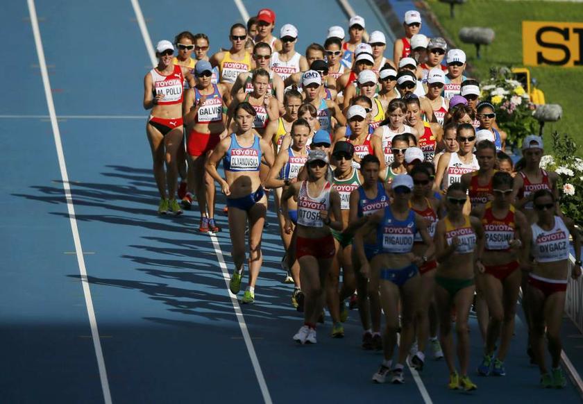 Athletes compete in the womenu00e2u20acu2122s 20km race walk final during the IAAF World Athletics Championships at the Luzhniki stadium in Moscow on August 13, 2013. u00e2u20acu201d Reuters pic