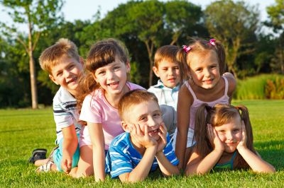 Old-fashioned playground games, such as hopscotch and hide-and-seek, may help boost a childu00e2u20acu2122s self-esteem, a psychologist claims. u00e2u20acu201c AFP pic