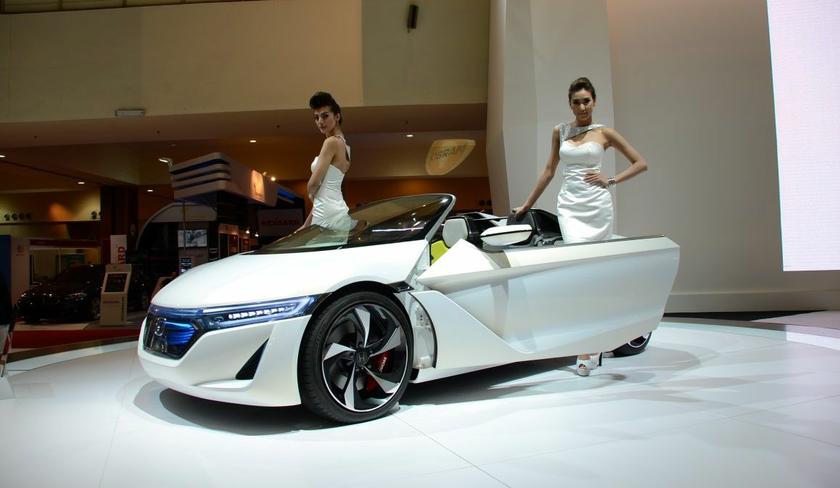 Honda sports EV-STER at KLIMS 2013