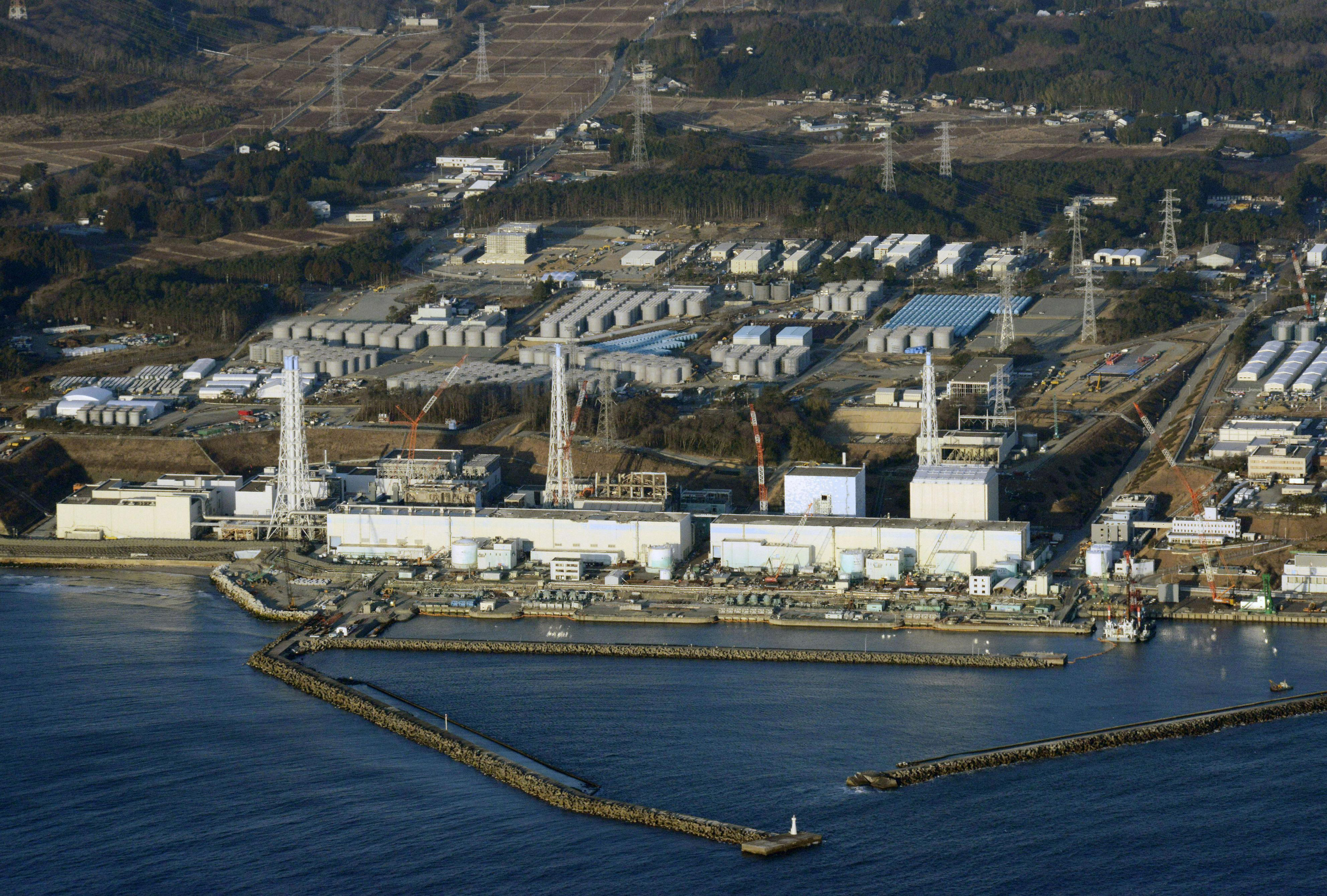 An aerial view shows Tokyo Electric Power Co's (TEPCO) tsunami-crippled Fukushima Daiichi nuclear power plant in Fukushima Prefecture in this March 11, 2013 file photo. u00e2u20acu201c Reuters pic