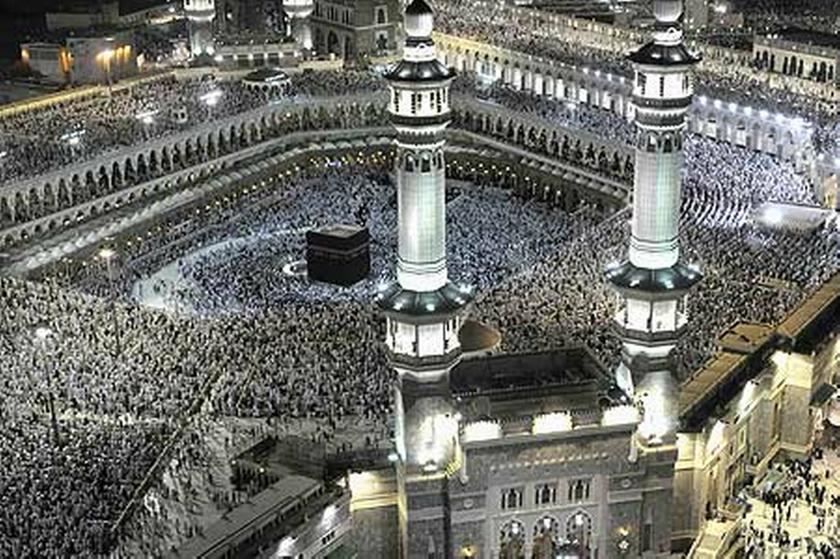 Daud died at 9am local time at the Zone 1 Clinic, Hotel Al Haram, Madinah. u00e2u20acu201c AFP pic