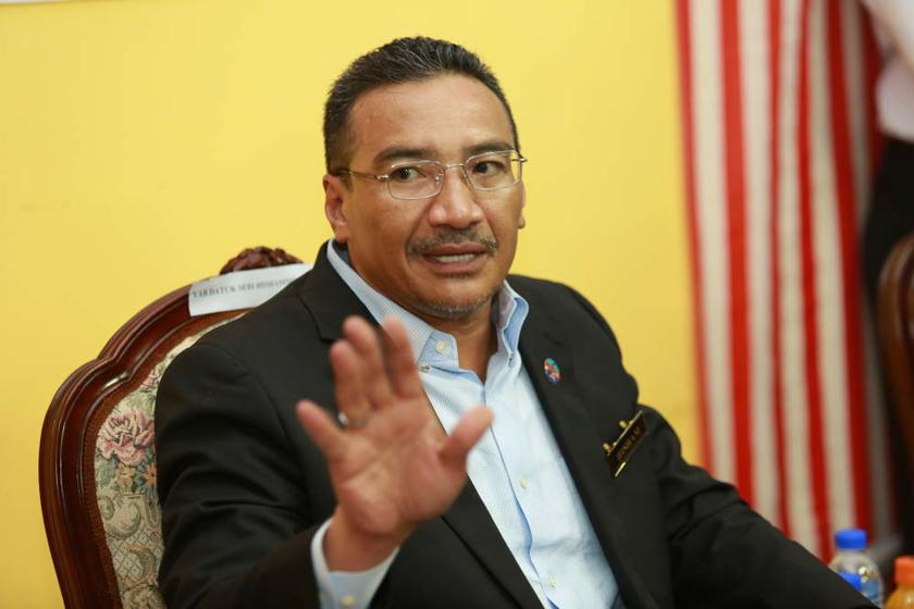 Acting Transport Minister Datuk Seri Hishammuddin Hussein speaking on the Genting Highlands bus accident, at a news conference at Kuala Lumpur Hospital on August 22, 2013. u00e2u20acu201d Picture by Saw Siow Feng