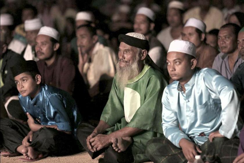 Another view of people at the PAS ceramah in Kampung Tok Saboh on July 21, 2013.