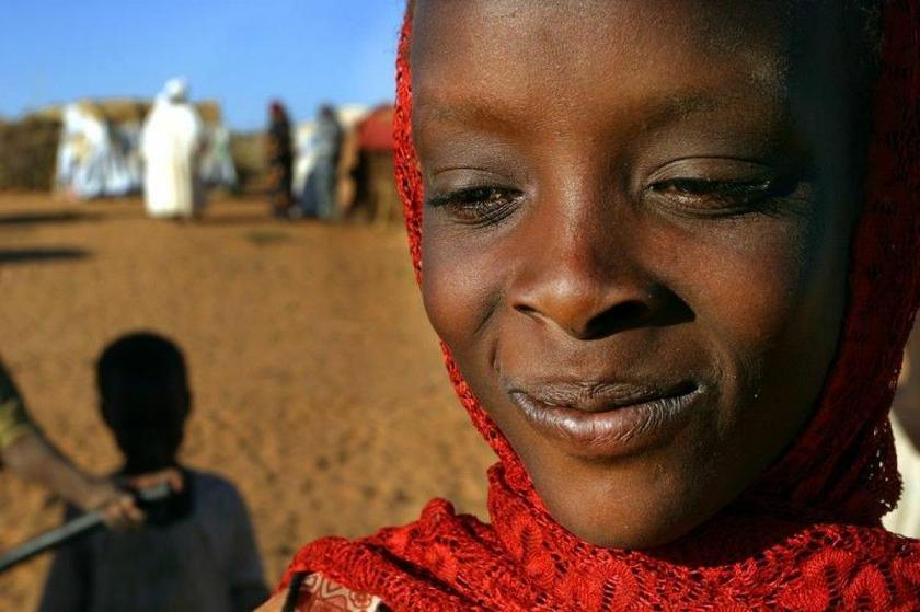 Sudanese girl at Zam Zam camp near El Fasher, the capital of North Darfur state, Sudan, 2004 file photo Reuters pic