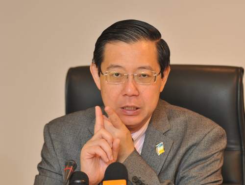 Penang Chief Minister Lim Guan Eng gesture during the press conference. u00e2u20acu201d Picture by K.E. Ooin