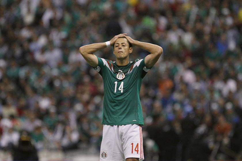 Mexico's Javier Hernandez reacts during their 2014 World Cup qualifying match against Panama at Azteca stadium in Mexico City October 11, 2013. u00e2u20acu201d Reuters pic