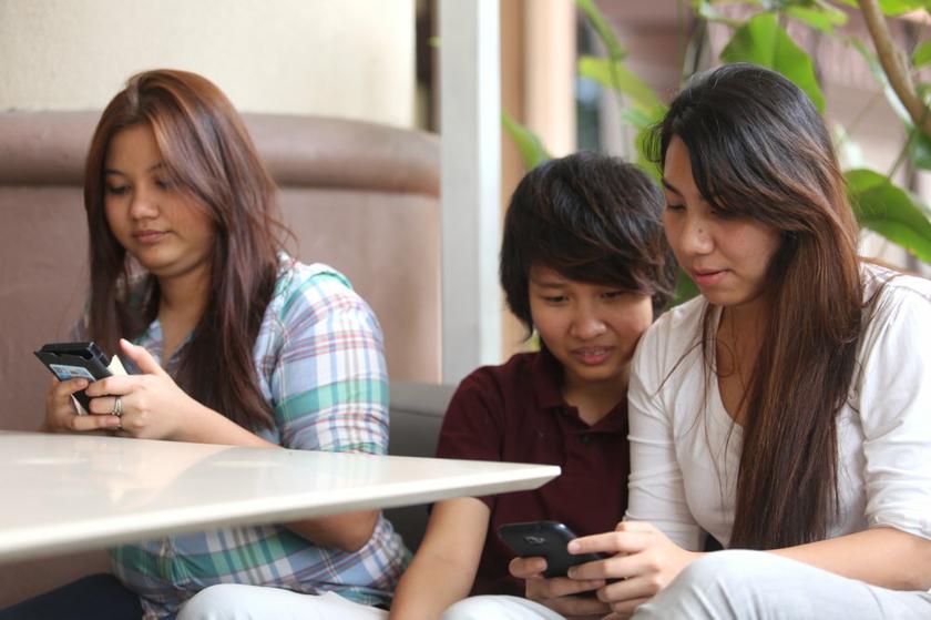 In Malaysia, teenagers between 13 and 17 years comprise about 14 per cent of the country's Facebook users, while the largest age group is people aged 18 to 24  years.