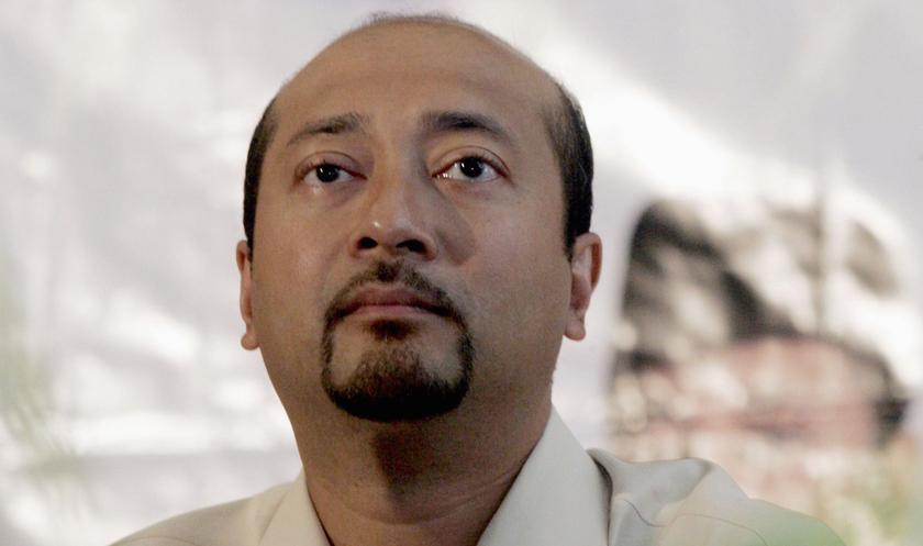 Malaysia's elected member of parliament Mukhriz Mahathir during a meeting in Petaling Jaya in this April 1, 2008 file photo. u00e2u20acu201du00c2u00a0Reuters pic