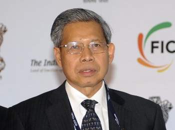 mustapa mohamed