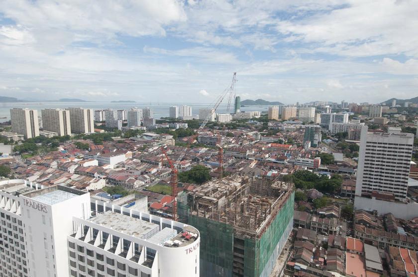 A view of George Town where the people are expecting a clean administration under the Pakatan Rakyat government. u00e2u20acu201d Picture by K.E. Ooi
