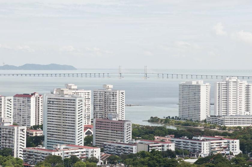 The Penang Bridge is one of the iconic symbols of Penang where the people are looking forward to a corruption-free administration under the Pakatan Rakyat government.