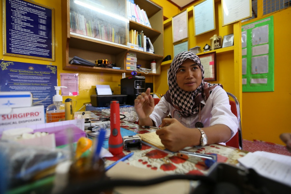 Dr Fatin Farhana Tuan Kamaruddin, one of the visiting medical officers. 