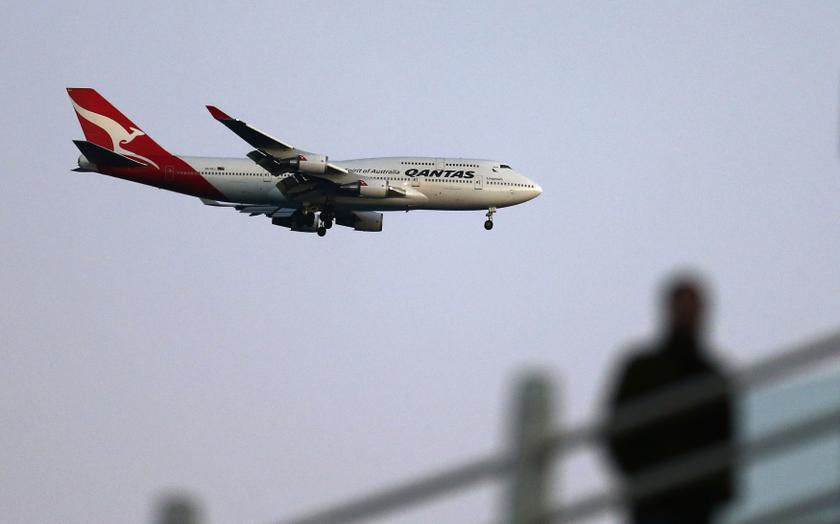 A Qantas Boeing 747 prepares to land at Kingsford Smith international aiport in Sydney August 20, 2013. u00e2u20acu201c Reuters pic