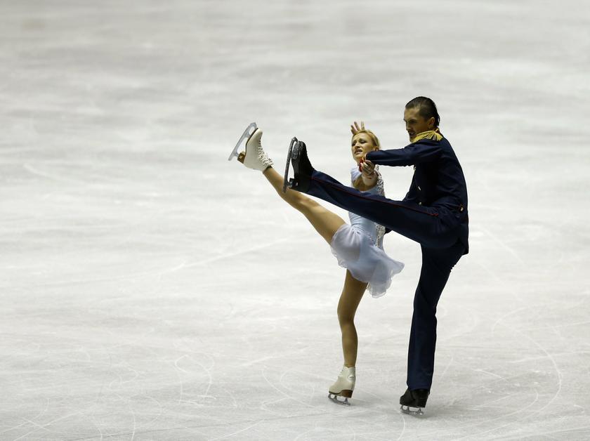 Tatiana Volosozhar (left) and Maxim Trankov of Russia perform during the pairs short programme at the ISU Grand Prix of Figure Skating in Tokyo November 8, 2013. u00e2u20acu201d Reuters pic