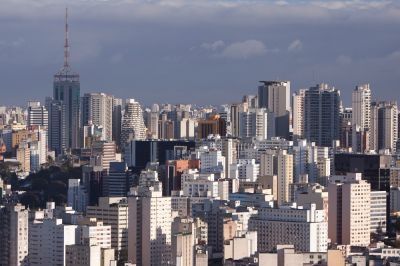 Sao Paulo, metropolis of 11 million people.u00c2u00a9gary yim/shutterstock.com