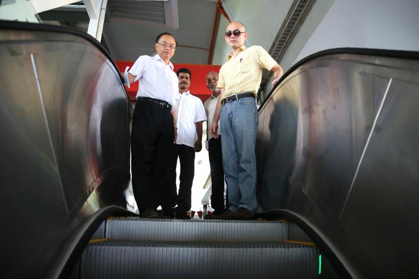 The escalator and lift which do not work, making them not OKU friendly.