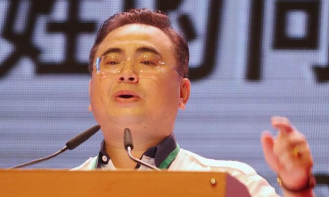 MCA Youth chairman Datuk Dr Wee Ka Siong. u00e2u20acu201d Picture by Choo Choy May