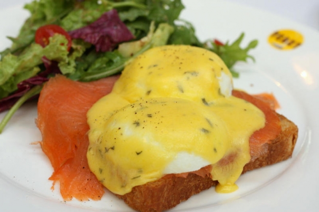 Their Ouefs Poches Benedictine with smoked salmon.